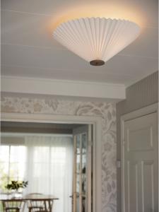 Dora - Plafond - Vit - Ø60 x 20 cm - www.frokenfraken.se